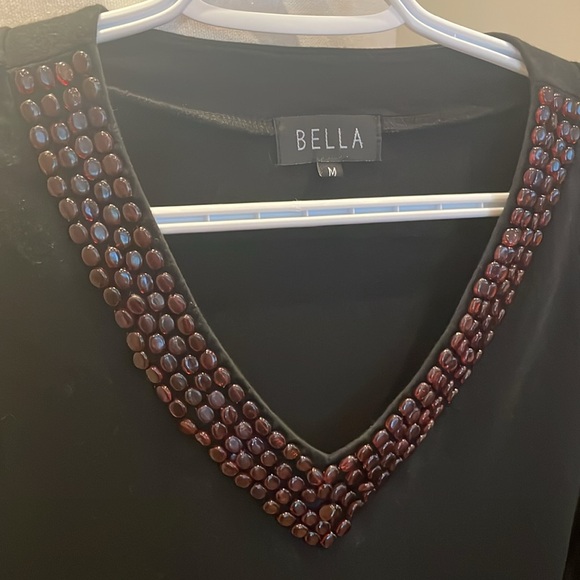 Bella Black V-Neck top - Picture 2 of 6